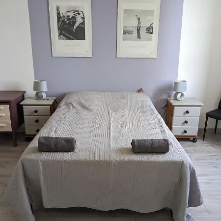 Bed and breakfast Les De