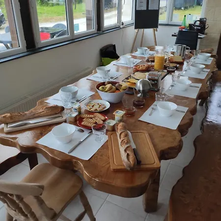 Bed and breakfast Les De 3*